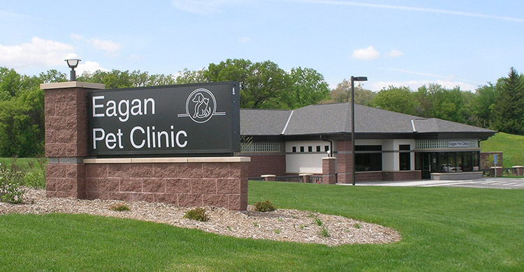 business sign of Eagan Pet Clinic