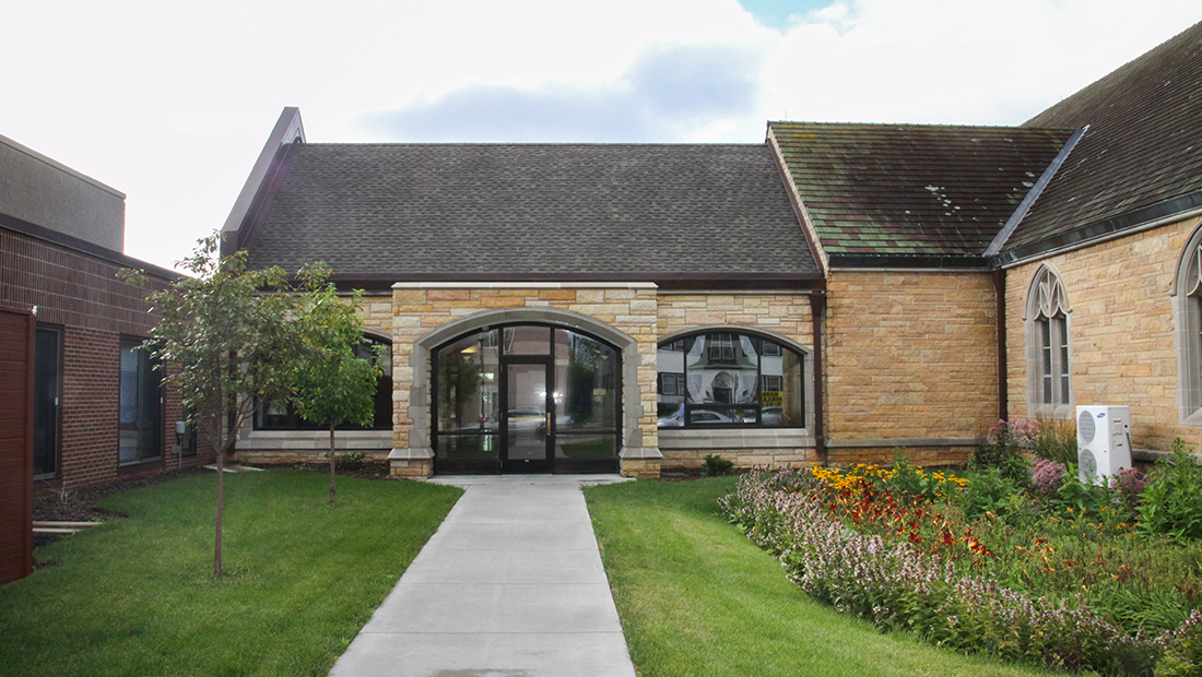 exterior image of Church of the Sacred Heart